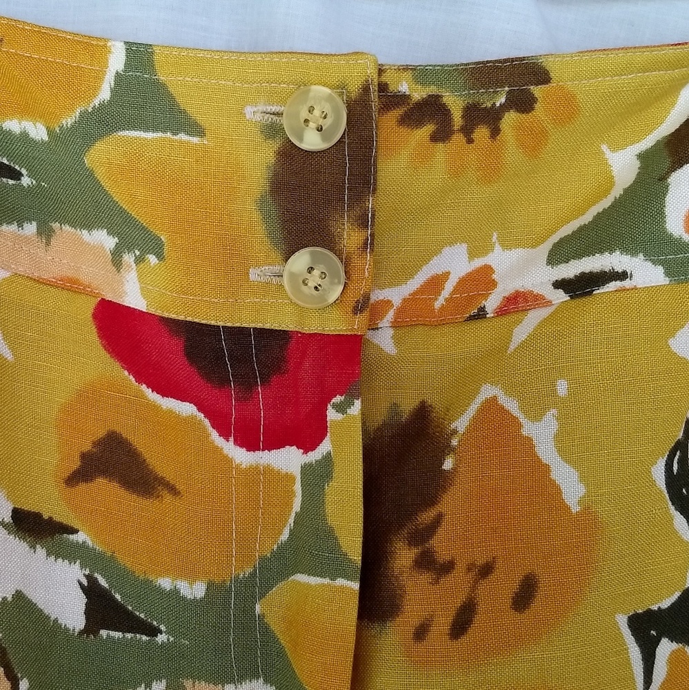 LAST CHANCE! Harve Benard Floral Linen Skirt - Picture 3 of 3
